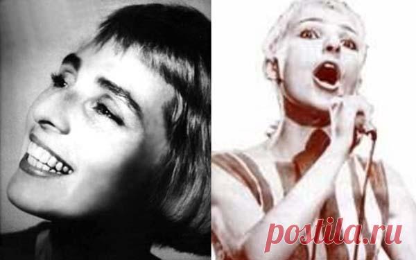 В настоящее время Жанна Агузарова успешно гастролирует с концертной программой «Королева рок-н-ролла», в которой исполняет золотые хиты гр. «Браво», шлягеры «Русского альбома» и новые песни – «Королева Сансета», «Прогулка», «Над тобою ярко горит звезда» и др.