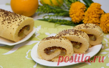 Очень вкусный рулет на скорую руку, в рецепт есть разрыхлитель (сода), поэтому рулет получится пышным и воздушным даже у начинающей хозяйки, смотрите рецепт с пошаговыми фото.