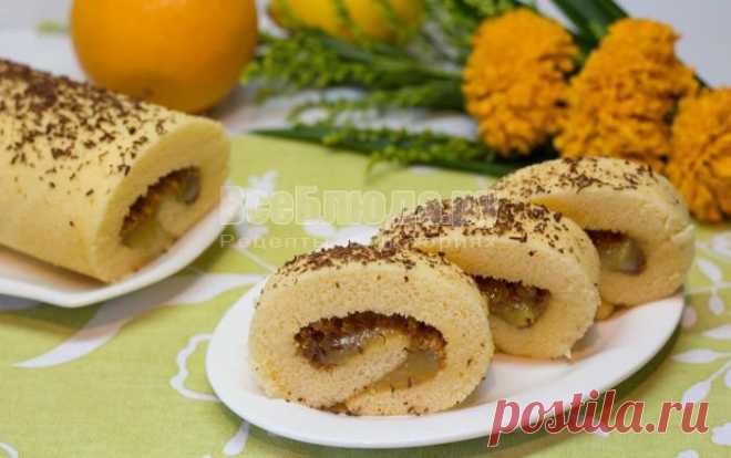 Очень вкусный рулет на скорую руку, в рецепт есть разрыхлитель (сода), поэтому рулет получится пышным и воздушным даже у начинающей хозяйки, смотрите рецепт с пошаговыми фото.