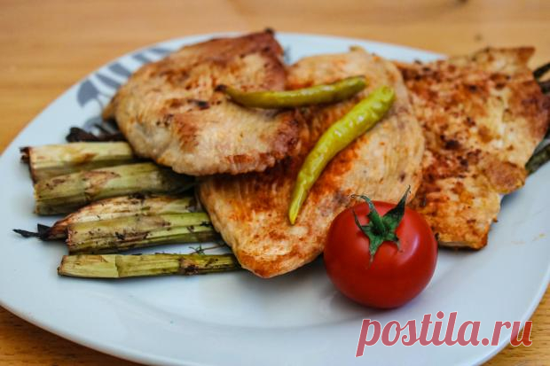 Что приготовить на ужин: рецепт куриного стейка с запеченными овощами - Досуг - Кулинария на Joinfo.ua