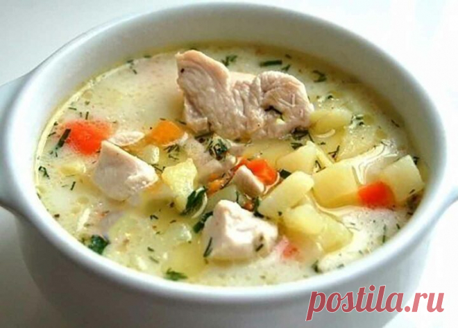 Сырный суп рецепт с курицей и плавленным сыром Сырный суп с курицей и плавленным сыром - полезное диетическое блюдо, которое рекомендуется при правильном питании и снижении веса.