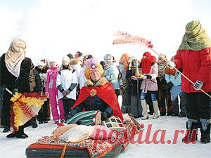 Sostoyalsya IV Sports festival.Zimnie fun on land, at sea and in the air in Uglich
