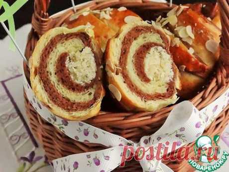 Двухцветные рогалики с кокосово-творожной начинкой - кулинарный рецепт