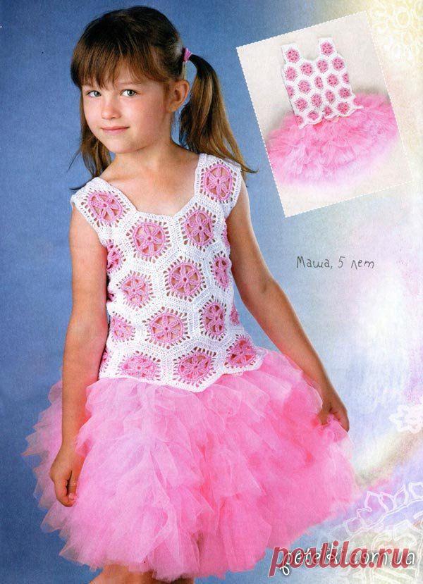 Топ из мотивов для девочки. Описание, схемы