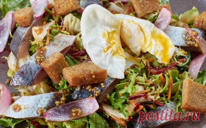 Салат с селёдкой, яйцом и луком Просто Кухня
