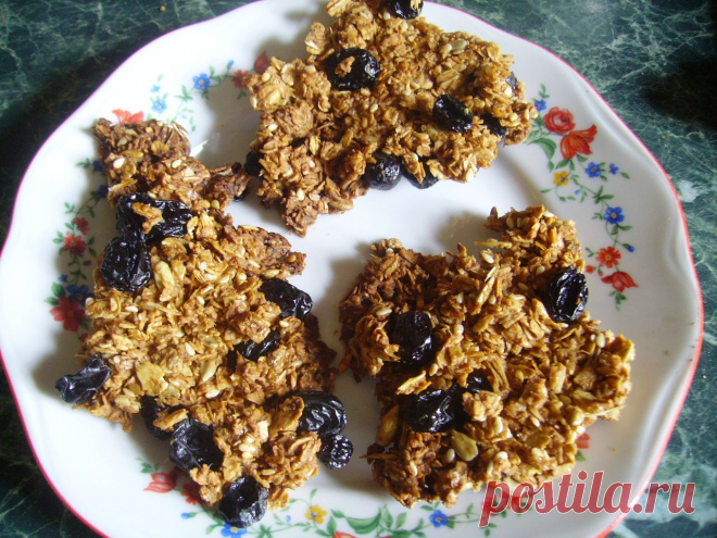 Домашние мюсли: полезный завтрак и хрустящее печенье одновременно
