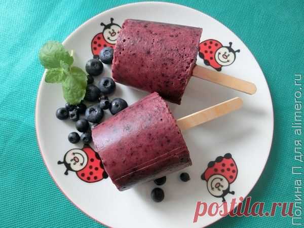 👌 Сорбет из клубники, банана и черники, рецепты с фото Сейчас у нас стоят очень жаркие денечки. В это время особенно хочется чего-нибудь легкого и охлаждающего. Вместо покупного мороженого в последнее время я часто делаю летний фруктов...