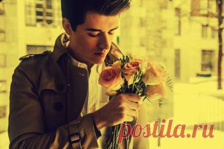 С какими мужчинами сразу не стоит иметь дело
Наконец-то у Ольги появился нормальный мужчина. Неудивительно, что она «скоропостижно» выскочила за него замуж. После чего оказалось, что все деньги, которые зарабатывает ее новый муж, уходят на покрытие его кредитов. Мало того, он заявил ей, что квартира Ольги, в которой они живут, слишком маленькая. Надо ее продать и вступить в финансовую организацию типа «пирамиды, чтобы […]
Читай дальше на сайте. Жми подробнее ➡