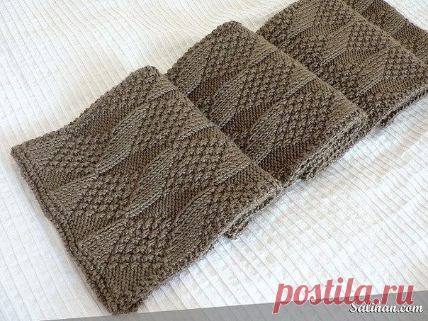 Двухсторонний мужской шарф

Усл. обозначения : пустая клетка - лицевая петля, горизонтальный штрих - изнаночная петля.
Очень
красивый узор, состоящий только из лицевых и изнаночных петель. 
Сочетание трёх разных фактур создаёт эффект объёмного изображения на 
плоском полотне. 
Узор двухсторонний в чистом виде, т.е. он абсолютно одинаков с обеих сторон. 
При
всей кажущейся громоздкости раппорта, к нему быстро привыкаешь и 
рисунок вяжется легко. Не забудьте сразу пометить л...