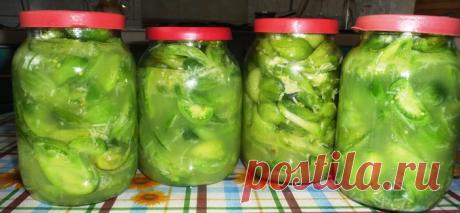 Салат из зеленых помидоров и чеснока на зиму