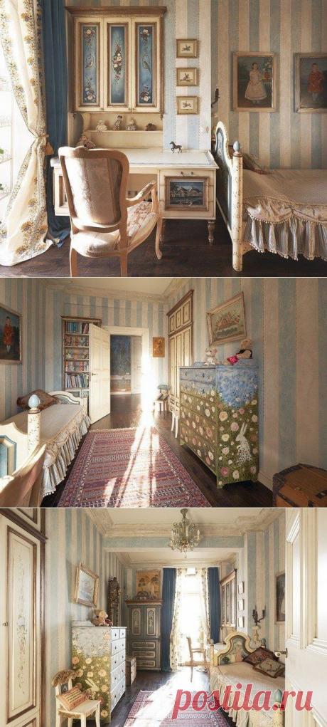 Детская комната в стиле русской дворянской усадьбы