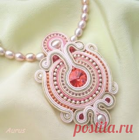 Найдено на сайте galeriaaurus.blogspot.cz.