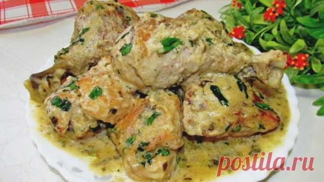 Сочная курица в луковом соусе. Любой гарнир с таким соусом будет вкусным!