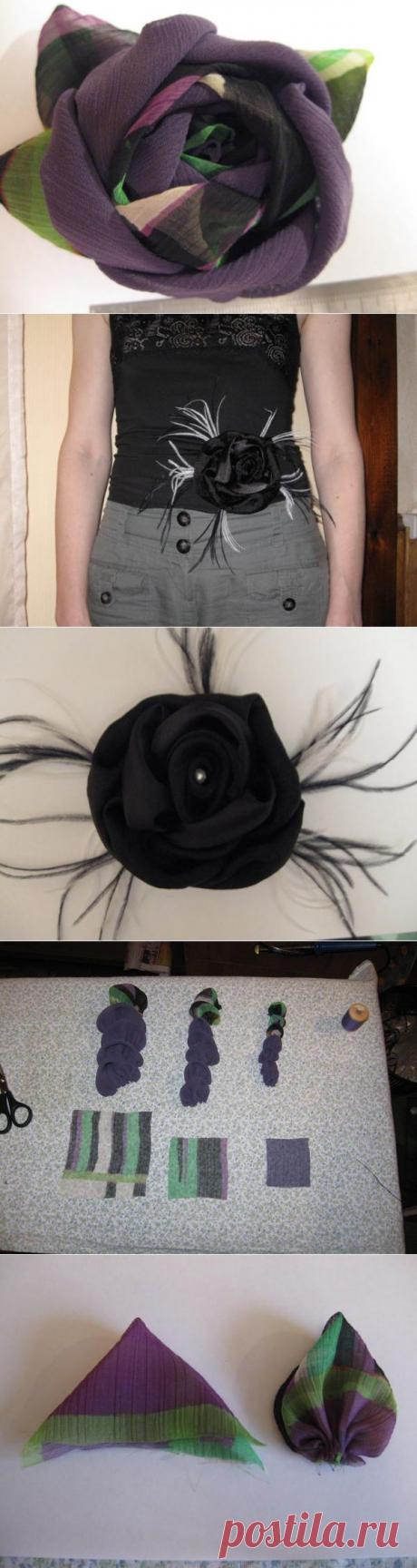 Мягкая розочка из ткани.