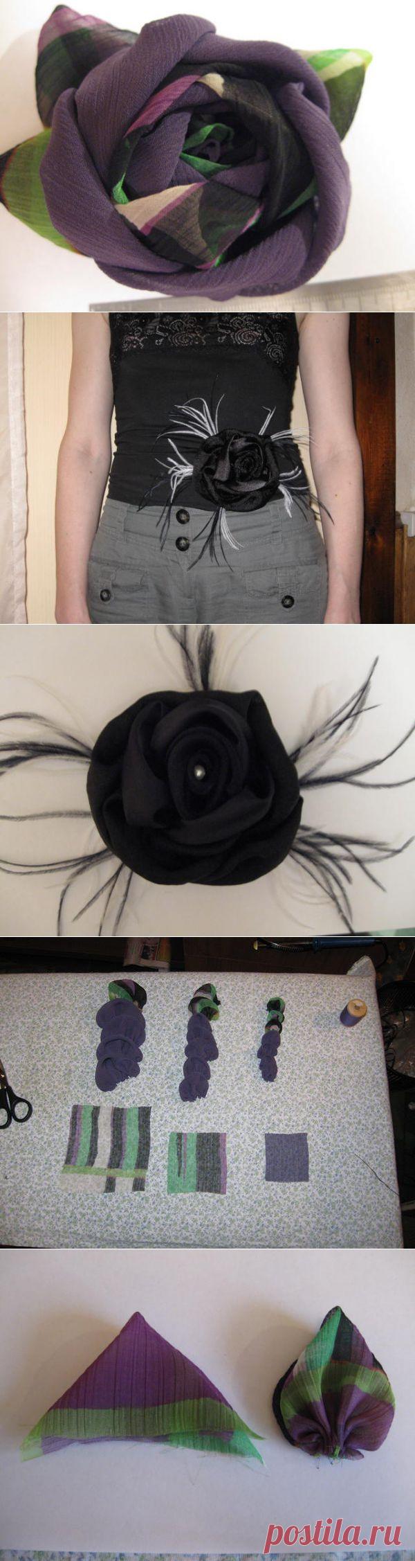 Мягкая розочка из ткани.