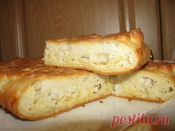 Очень простой заливной пирог для любой несладкой начинки