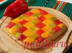 Пряный пирог с перцем и творогом - кулинарный рецепт.