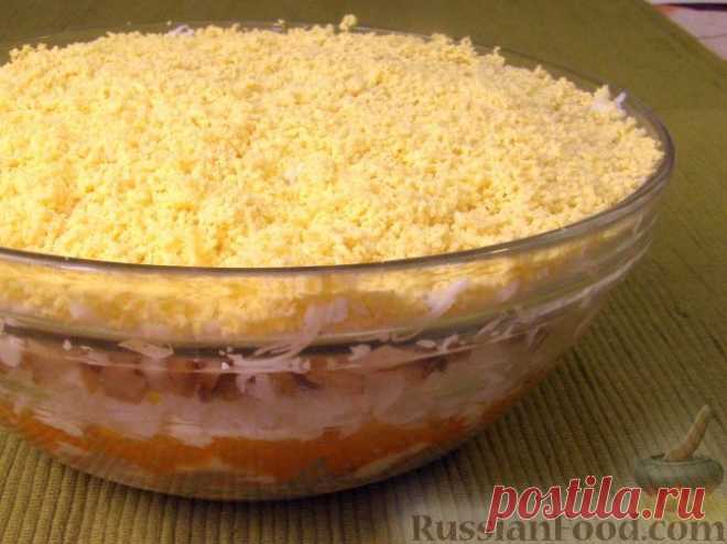 Рецепт: Салат "Мимоза" с рисом и копченой рыбой на RussianFood.com