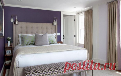 13 миниатюрных прикроватных тумбочек и полочек, которые идеальны для небольших спален