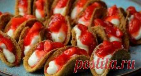 Mini Cheesecake Tacos