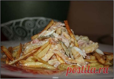 Салат с копченой курицей