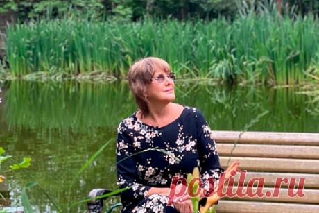 Оскандалившаяся Проклова показала квартиру в Сочи. Советская и российская актриса Елена Проклова, оскандалившаяся после рассказов о домогательствах со стороны известного актера, показала свою квартиру в Сочи. Дом, где поселилась артистка, расположен в центральной части города, на перекрестке проспекта Пушкина и улицы Черноморской.