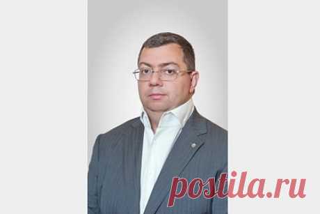 Получившего девять лет за взятку управленца ЦЭНКИ оправдали. Кассационный суд оправдал бывшего заместителя гендиректора Центра эксплуатации объектов наземной космической инфраструктуры (оператор гражданских космодромов России, ЦЭНКИ) Марата Арустамова, который в июле прошлого года получил девять лет колонии строгого режима за получение взятки в особо крупном размере.