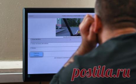 Новый регламент сдачи экзамена на права вступит в силу 1 апреля. МВД предложило с 1 апреля отказывать в допуске к экзамену на права за неявку в военкомат и вождение в пьяном виде. Также предлагается увеличить сумму штрафных баллов, при котором выставляется оценка «не сдал», с 5 до 7