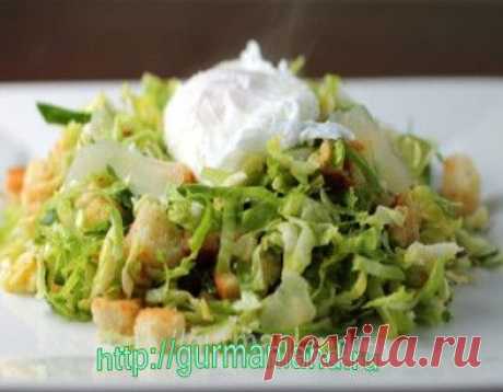 Легкий капустный салат с гренками | Кулинария для гурманов
