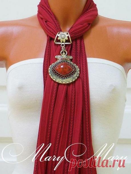 Двадцать восхитительных образов шарфов с бижутерией: 3 видео урока - Сам себе мастер - медиаплатформа МирТесен