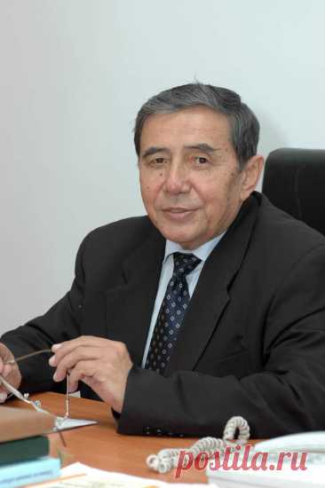 Ўткир Ҳошимов (1941 – 2013)