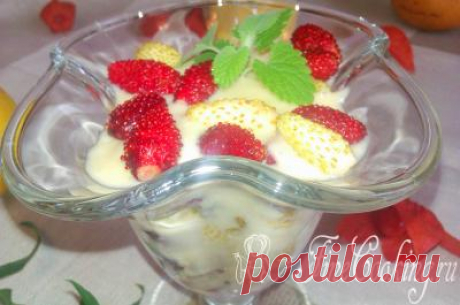 Десерт из земляники с зефиром