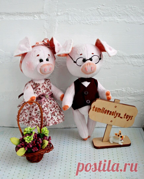 Поросятки – заказать на Ярмарке Мастеров – BTJJJRU | Мягкие игрушки, Вологда Поросятки... в интернет-магазине на Ярмарке Мастеров. Маленькие плюшевые поросятки с мягкими пяточками и хвостиками - крючками....Лапки на подвижных соединениях. В ушках у поросят вшита мягкая металлическая проволока для поддержания формы ушка... Они точно понравятся малышам, да и не только им....