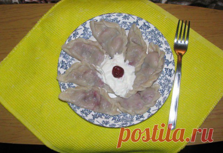 Варенники с вишней