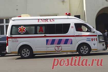 Мужчину арестовали из-за смерти его жены-подростка при родах. В Зимбабве арестовали 26-летнего мужчину, у которого при родах умерла несовершеннолетняя жена. Анна Мачая скончалась в возрасте 15 лет. Подросток была вынуждена бросить школу, чтобы выйти замуж. Девочку в девятилетнем возрасте отдали в залог мужчине ее родители. Родственники девушки арестованы.