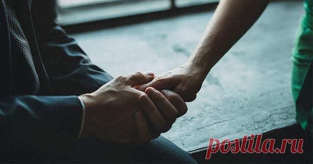 Михаил Литвак: Если мужчина говорит: «Я не могу без тебя жить», гоните его прочь!
Михаил Литвак: Если мужчина говорит: «Я не могу без тебя жить», гоните его прочь! Главные правила для построения правильной, а значит, счастливой семьи: 1. ПРИЗНАНИЕ В ЛЮБВИ – НЕ ПРИГОВОР Если мужчина объясняется так: «Ты мне нужна! Я не могу без тебя жить!», не задумываясь посылайте его куда подальше. Раз он в тебе так нуждается, […]
Читай пост далее на сайте. Жми ⏫ссылку выше