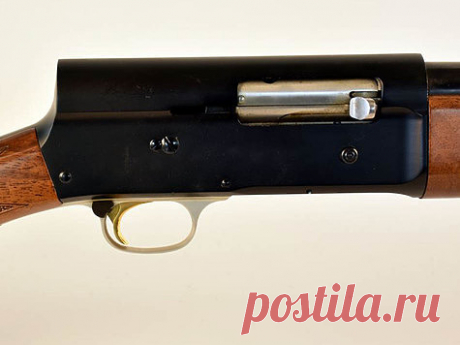 Browning auto 5: великое ружье великого конструктора  На протяжении почти всего прошлого века Auto 5 пользовался неизменной популярностью. Этот полуавтомат 20-го и 16-го калибров был любимым оружием для охоты на болотно-луговую дичь, с патронниками «магнум» 12-го калибра он был исключительно уместен на охотах на водоплавающую дичь.