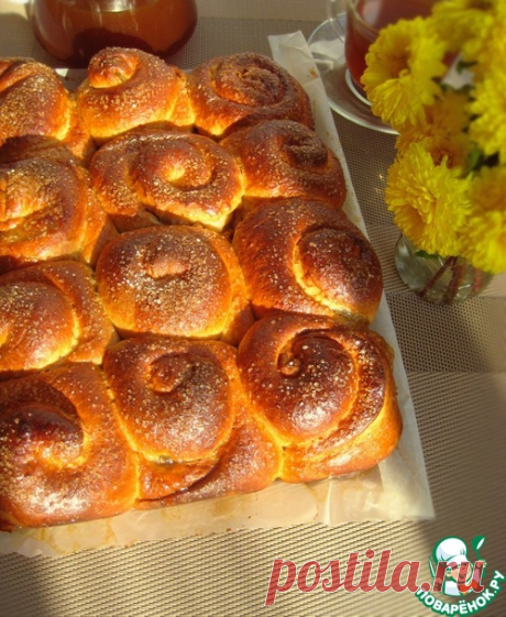 Булочки с джемом и орехами
