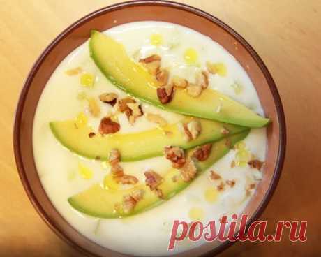 Холодный суп таратор из огурцов с авокадо рецепт с фото пошагово Холодный суп таратор из огурцов с авокадо - пошаговый кулинарный рецепт приготовления с фото, шаг за шагом.