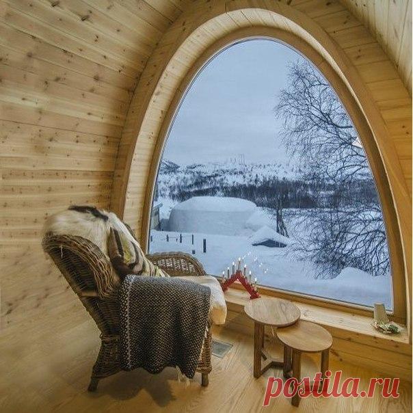 Такие окна и вид нужны каждому, согласны? ❤