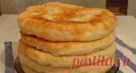 Пушистые лепешки на кефире: вкусно и быстро. С этим рецептом забудешь, что такое хлеб! - У нас так С этим рецептом забудешь, что такое хлеб! Пушистые лепешки на кефире: вкусно и быстро. Такими пышными лепешками частенько баловала меня бабушка, пекла их каждую неделю. Как же сложно...