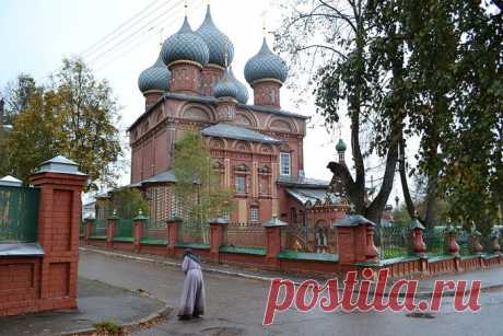 Церковь Воскресения на Дебре, Кострома