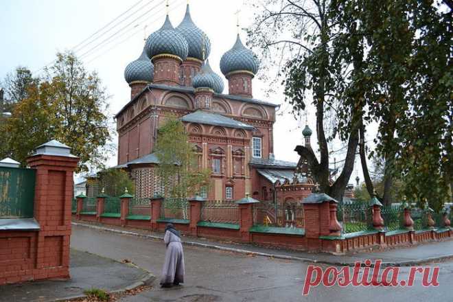 Церковь Воскресения на Дебре, Кострома