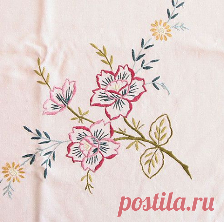 Скатерть &quot;Весеннее настроение&quot;, вискоза, ручная вышивка. 125 х 125 см. Великобритания, 1950-е гг.