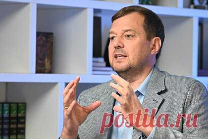 На территории Запорожской АЭС зафиксировали дроны ВСУ. ВСУ в последнее время не используют ствольную и реактивную артиллерию для атак на Запорожскую АЭС. Вместо этого они используют дроны, рассказал врио губернатора Запорожской области Евгений Балицкий. По его словам, построенная еще во времена СССР атомная станция защищена даже от падения самолета.