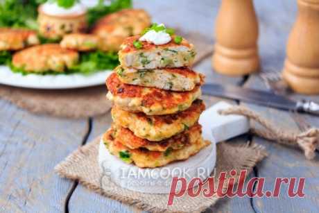 Куриные оладьи с сыром и зеленью