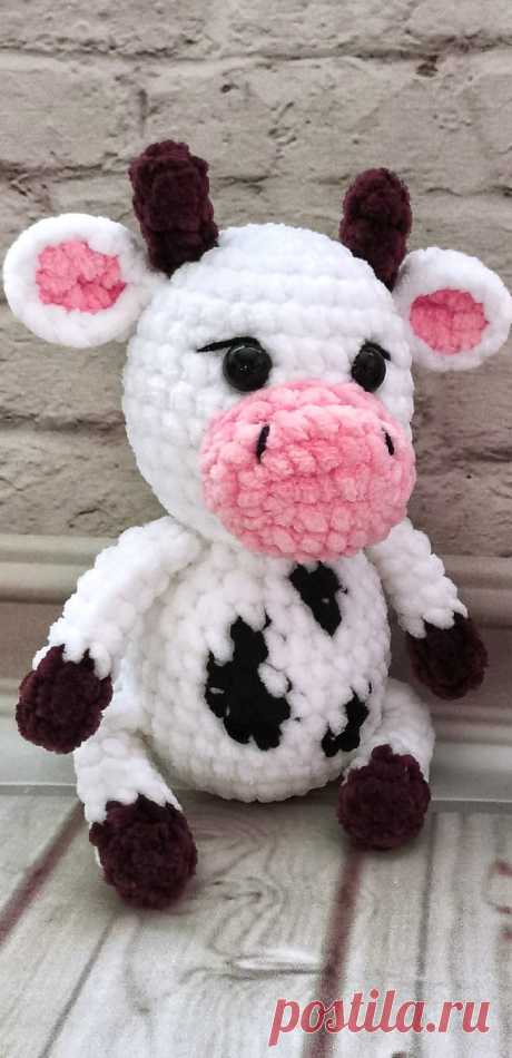PDF Бычок Малышок крючком. FREE crochet pattern; Аmigurumi animal patterns. Амигуруми схемы и описания на русском. Вязаные игрушки и поделки своими руками #amimore - корова, коровка, телёнок, плюшевый бык, бычок из плюшевой пряжи.