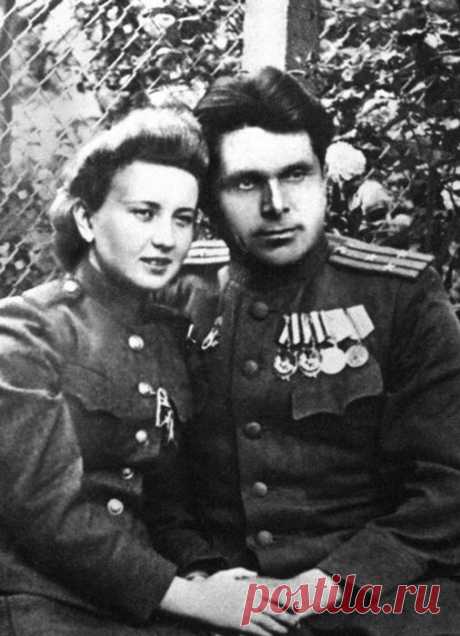 «Кремлевские жены»
