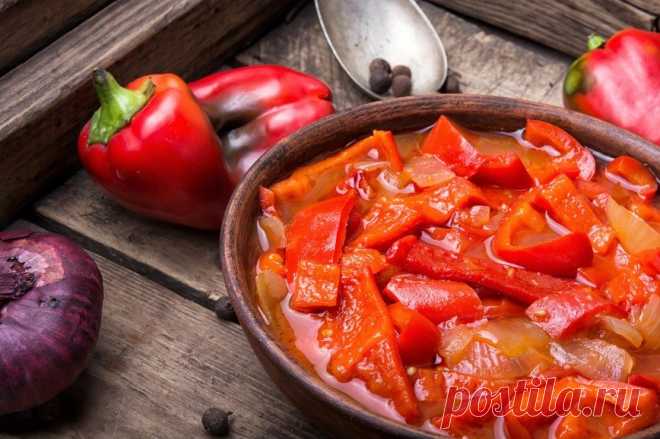 Лечо! Ох, лечо: топ-5 рецептов вкусной закуски О лечо, пожалуй, слышал каждый, и наверняка каждый его пробовал. Это классическое блюдо венгерской кухни, которое любят все хозяйки уже не один десяток лет. Вкусно, красиво, можно подать и как закуску…