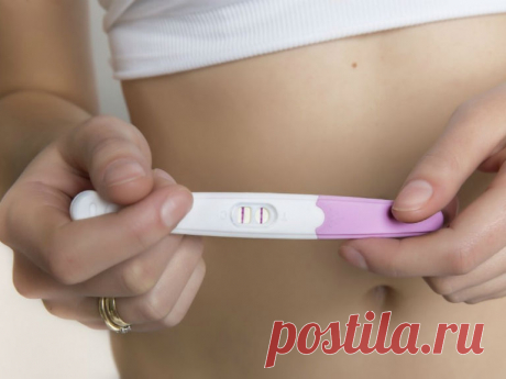 Когда можно делать тест на беременность, на каком сроке | Милая Я Ожидание счастливого дня, когда вы станете мамой, может вызывать огромный спектр чувства: от трепетного волнения, до тревоги.Чтобы побыстрее выяснить, случилось ли зачатие, полезно будет разобраться с вопросом о том, когда можно делать тест на беременность. Благодаря современным технологиям в области медицины, теперь не нужно ждать много месяцев и сидеть в очереди на прием к гинекологу, чтобы получить извест...